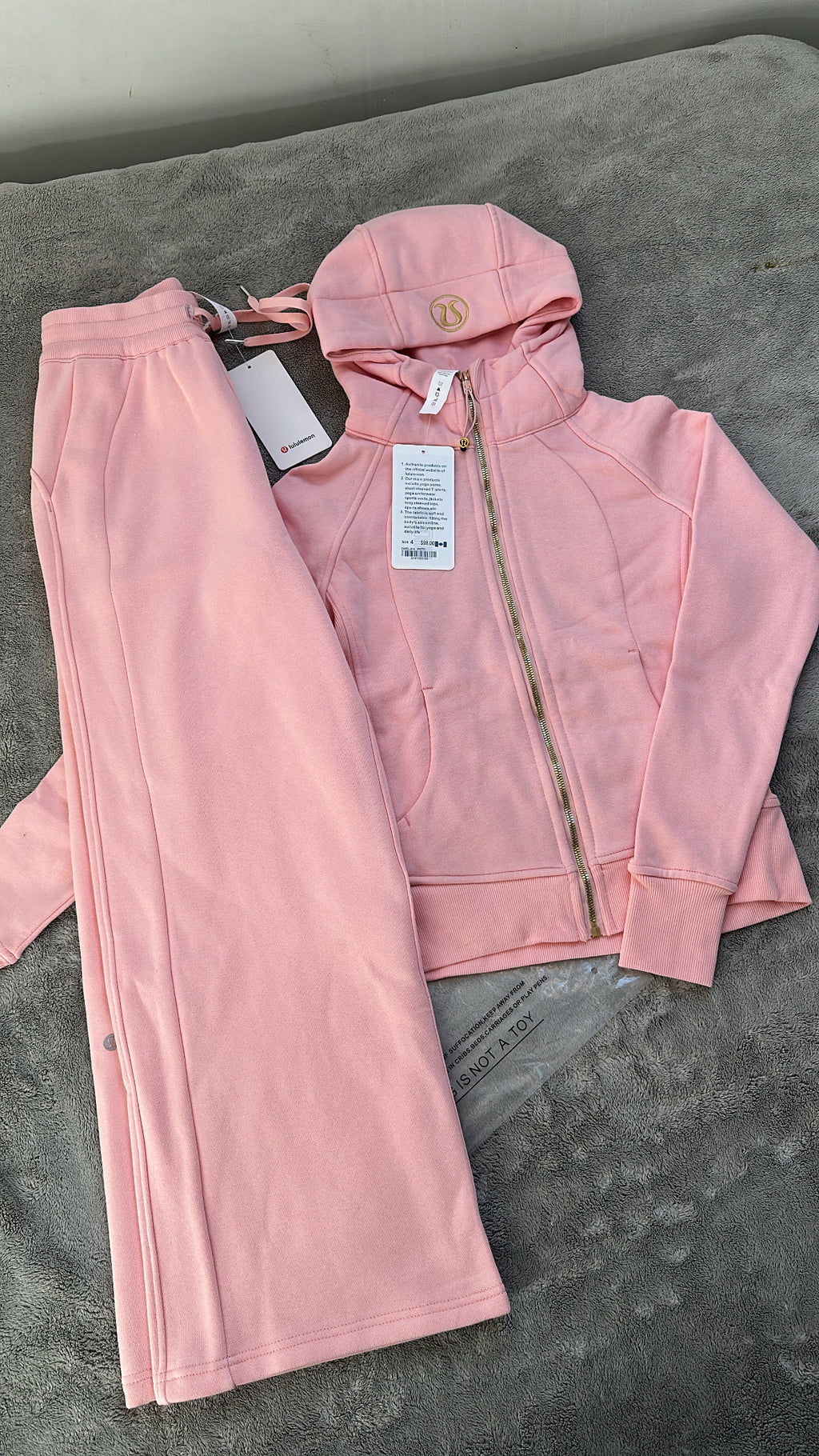 Ensemble Scuba Hoodie + Jogging