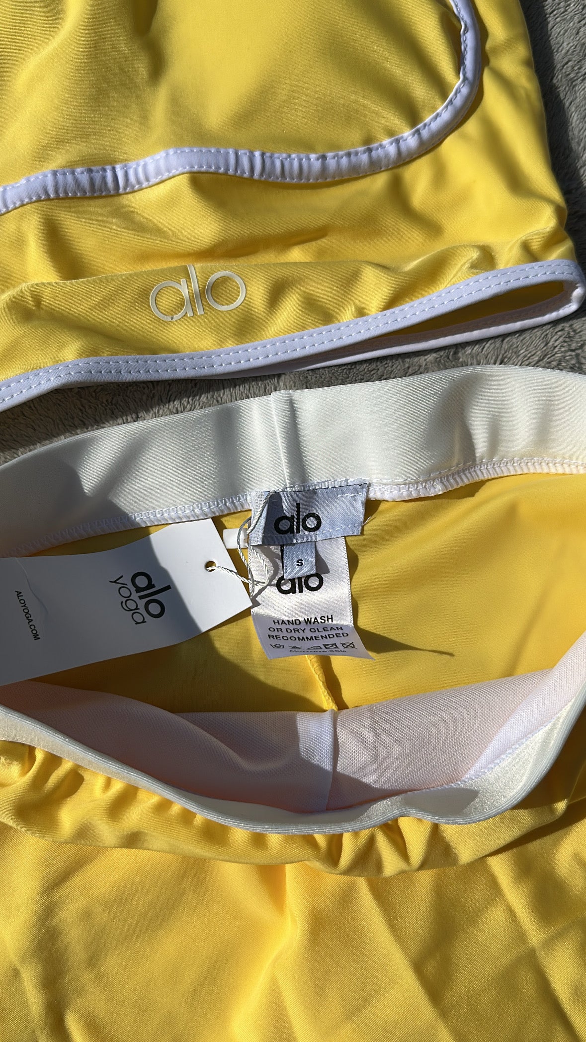 Ensemble Sport Jaune & Blanc Brassière + Jupe Tennis
